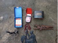 O mulțime de articole vechi