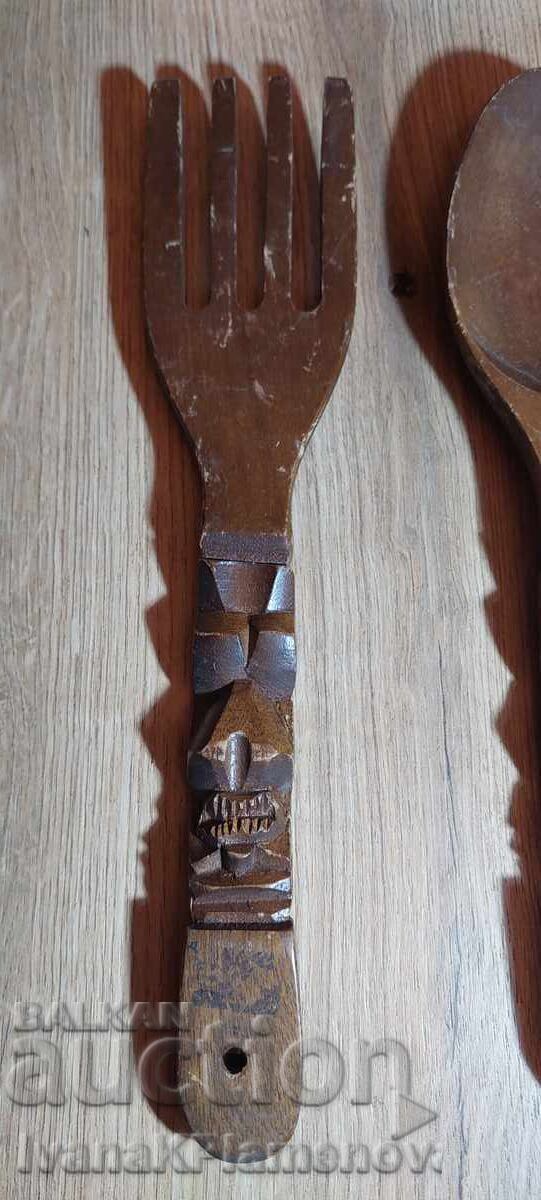 Аукцион Дърворезби за ценители