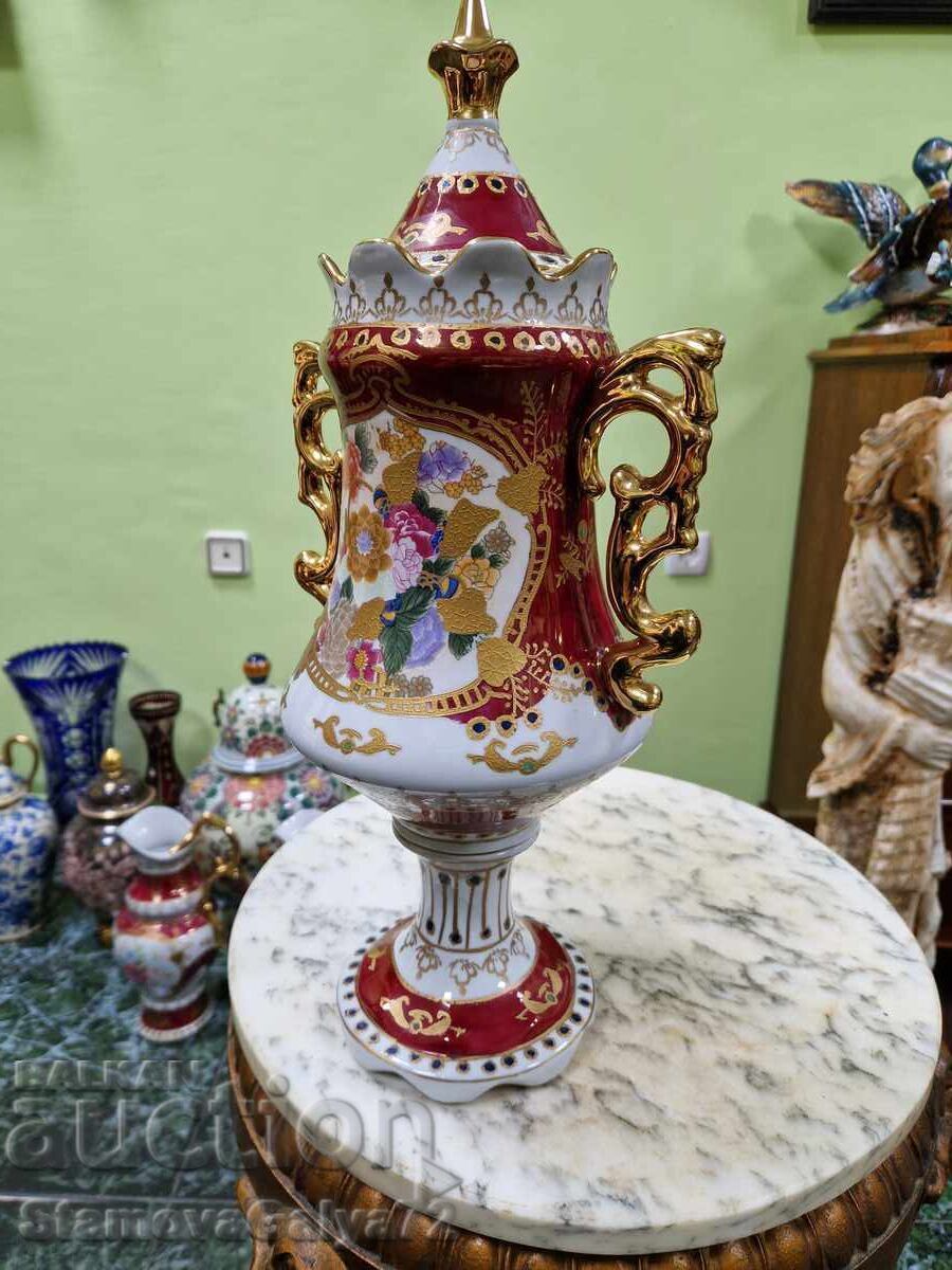 A beautiful antique Chinese porcelain vase - 6