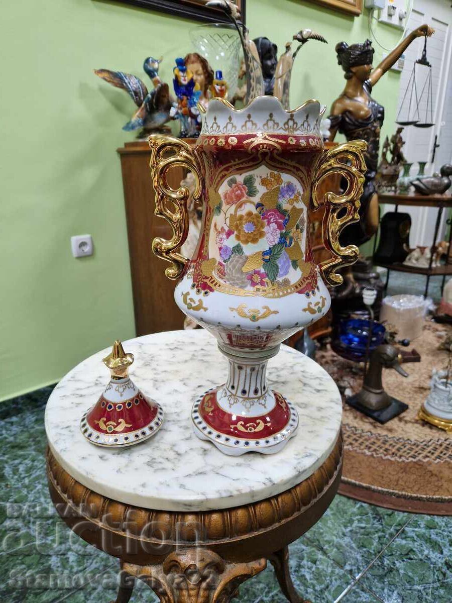 A beautiful antique Chinese porcelain vase - 7 A beautiful antique Chinese porcelain vase - 7