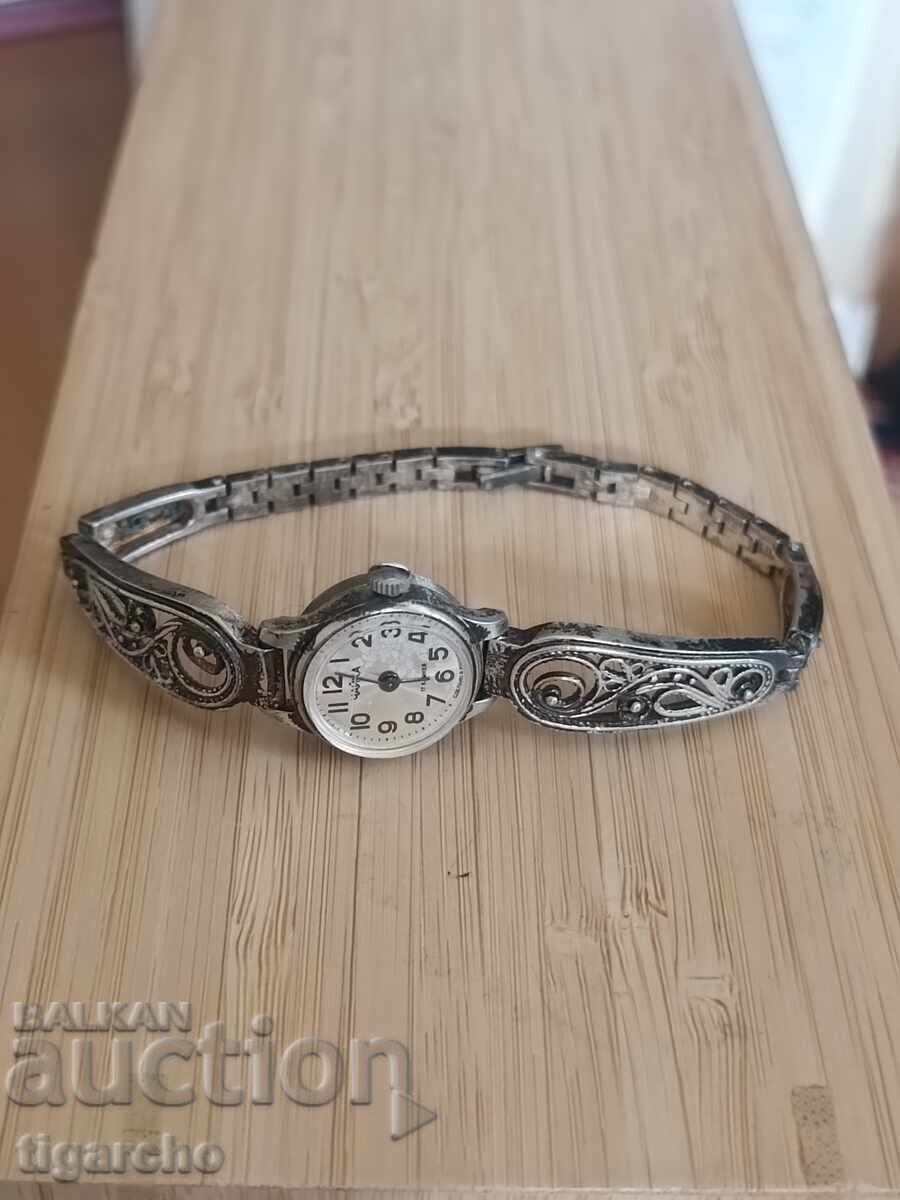 Women's watch Chaika with price 90.00 BGN | € 46.02 Women's watch Chaika with price 90.00 BGN | € 46.02