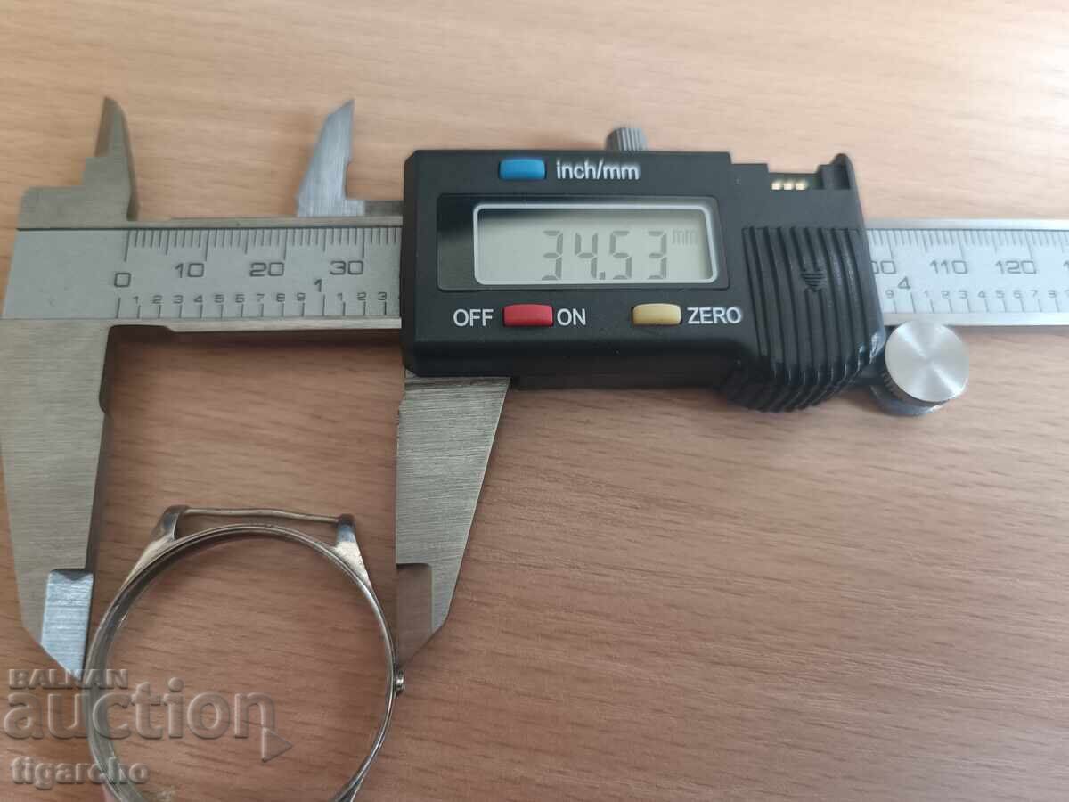 Delivery of Chronograph Men's Watch Case Delivery of Chronograph Men's Watch Case