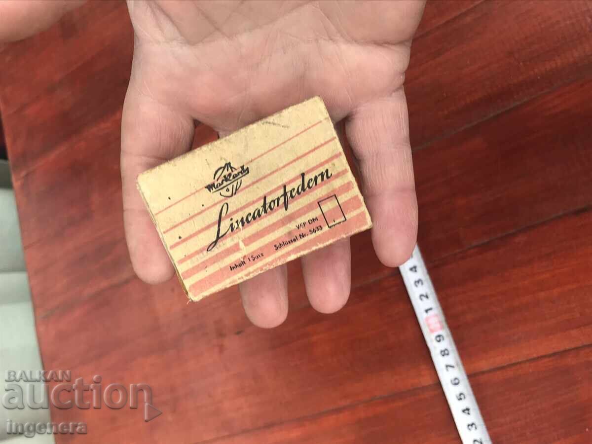 Auction PEN PENS PEN FOR PEN BOX BOX WITH PENS FEATHER FEATHERS Auction PEN PENS PEN FOR PEN BOX BOX WITH PENS FEATHER FEATHERS