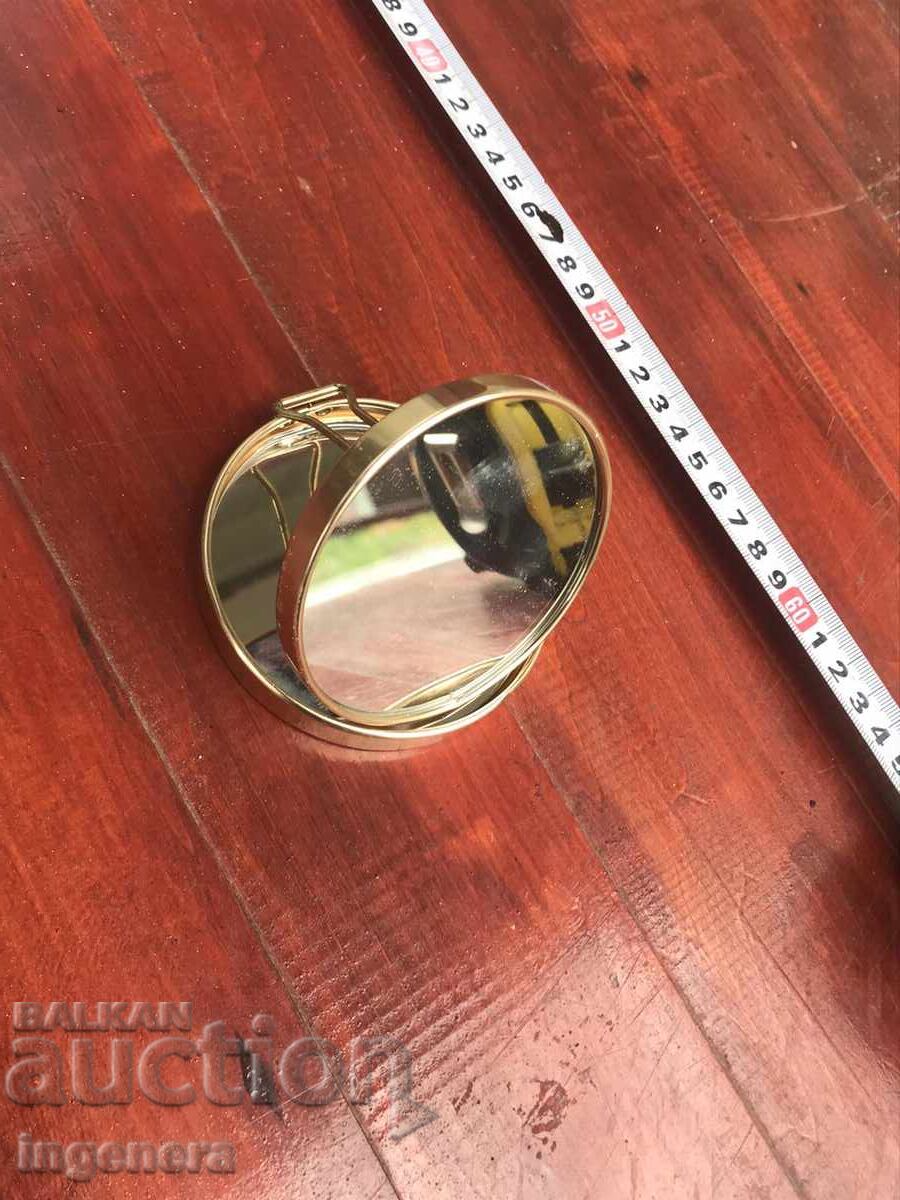 OGLINDĂ OGLINJOARĂ DE DAMĂ PLIABILĂ DUBLĂ FRUMUSEȚE cu preț 16.00 BGN | € 8.18