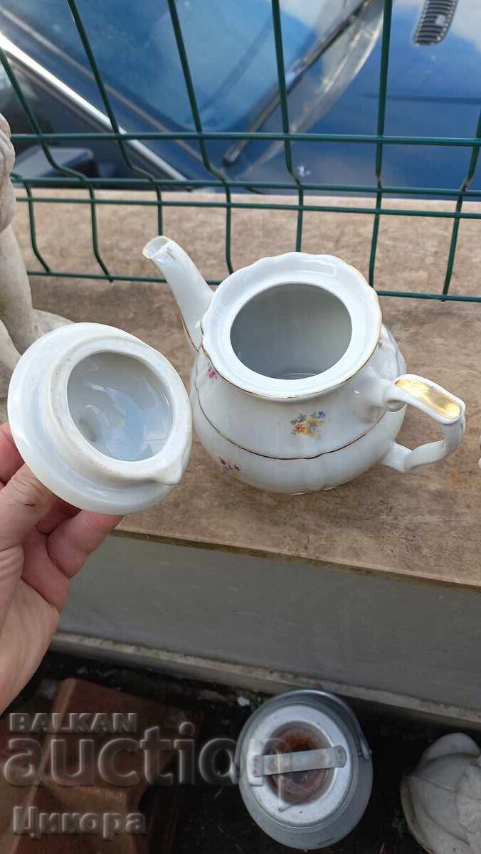 Delivery of OLD BULGARIAN PORCELAIN TEA SET, TEAPOT AND LATTIERA