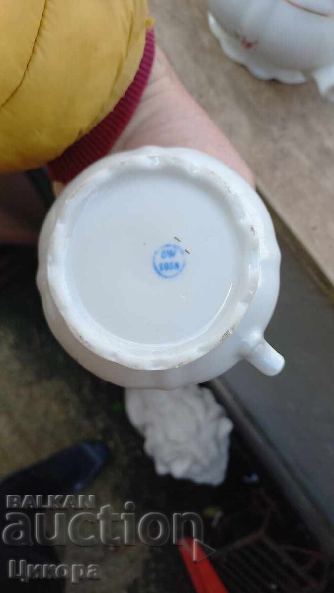 OLD BULGARIAN PORCELAIN TEA SET, TEAPOT AND LATTIERA - 7