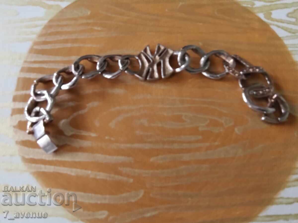 Доставка на Гривна, символи 30.03.2025