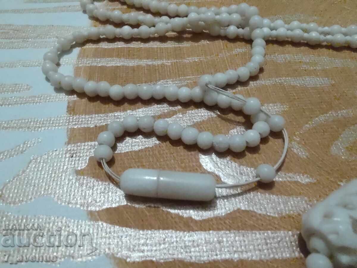 Аукцион Колие, стилно очарователно 29.03.2025 Аукцион Колие, стилно очарователно 29.03.2025