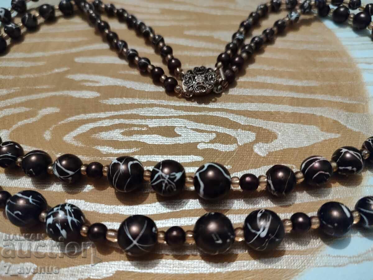 Delivery of Necklace, stylish, charming, 70s, Czech Republic or Poland 29.03.2025