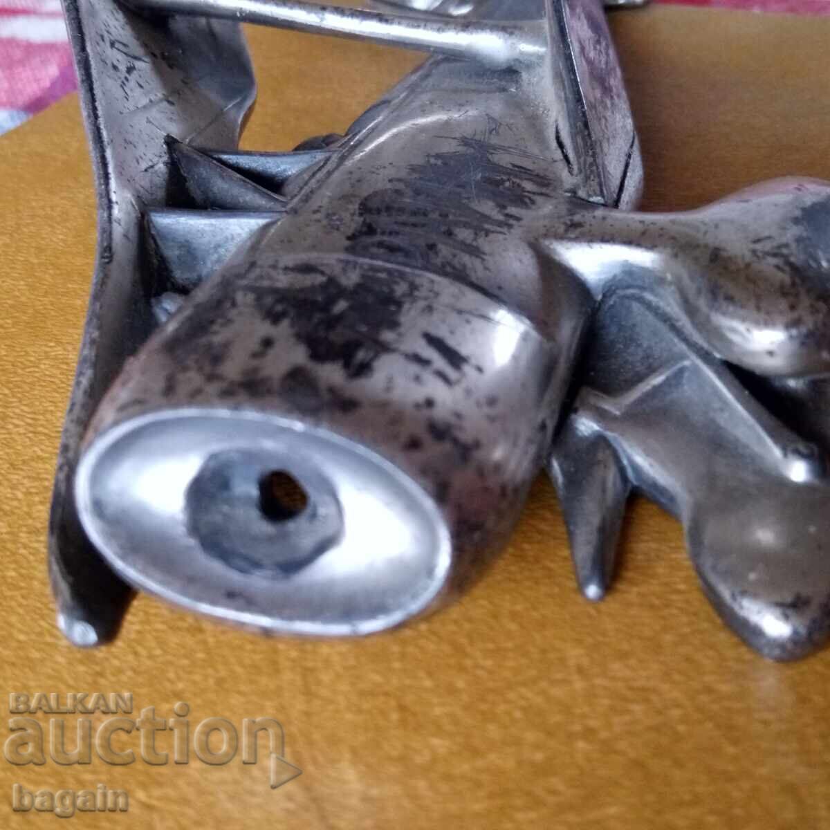 Avion biplan cu preț 100.00 BGN | € 51.13 Avion biplan cu preț 100.00 BGN | € 51.13