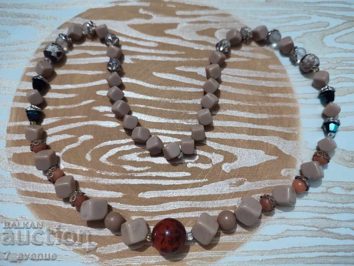 Necklace, stylish charming 70s 30.03.2025 with price 49.00 BGN | € 25.05