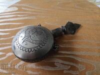 Sticlă veche de parfum sau arome, gravuri 30.03.2025