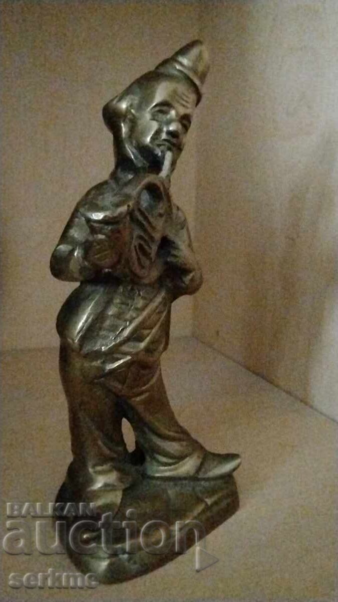 Bronze figure - 5 Bronze figure - 5