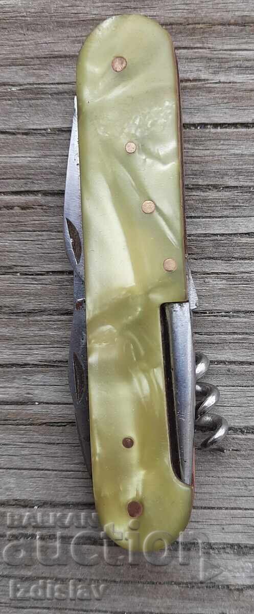Collector's pocket knife with mother-of-pearl Bukovets with price 40.00 BGN | € 20.45