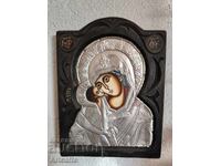 Icon of the Theotokos with a cover