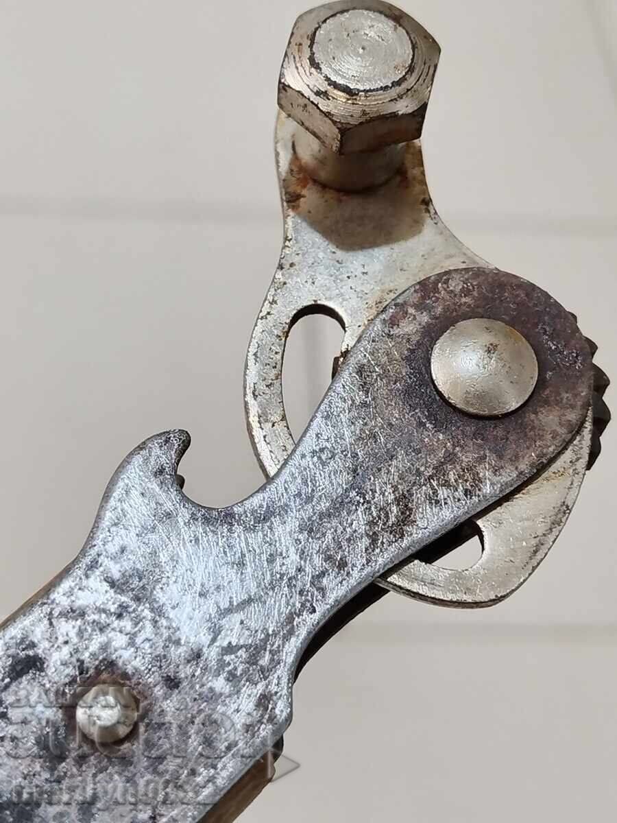 Old German can opener, Wehrmacht, WW2 - 6 Old German can opener, Wehrmacht, WW2 - 6