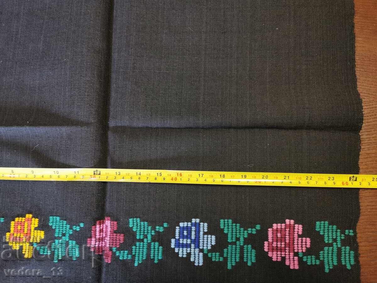 COSTUME FOLK - ȘORȚ cu preț 15.00 BGN | € 7.67