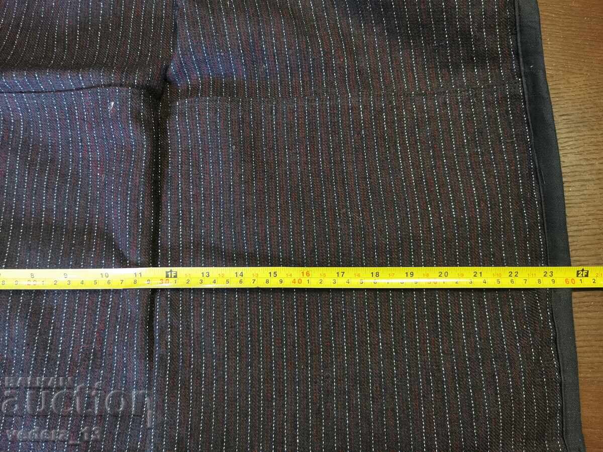 COSTUME FOLK - ȘORȚ cu preț 20.00 BGN | € 10.23