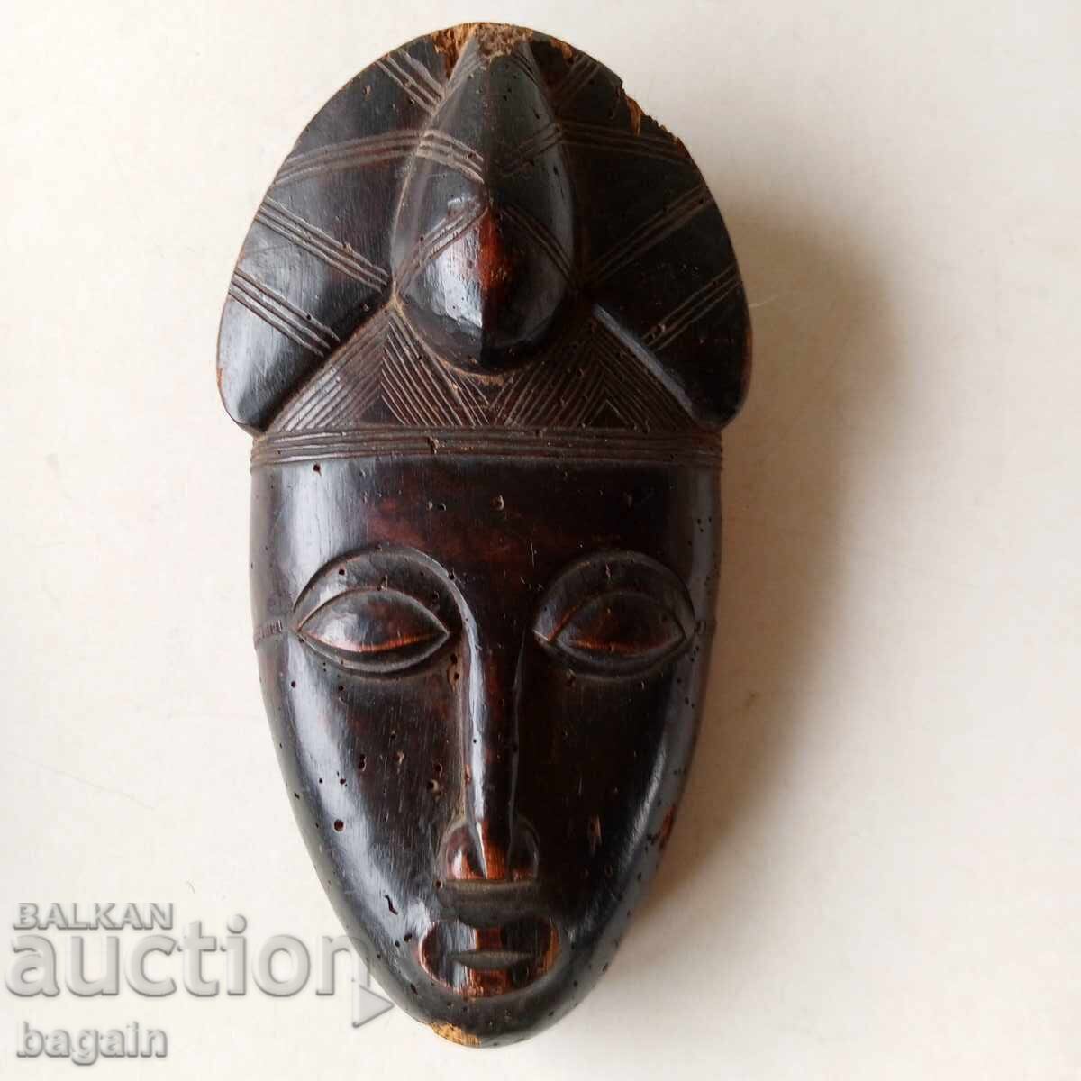 Masca africană veche Masca africană veche