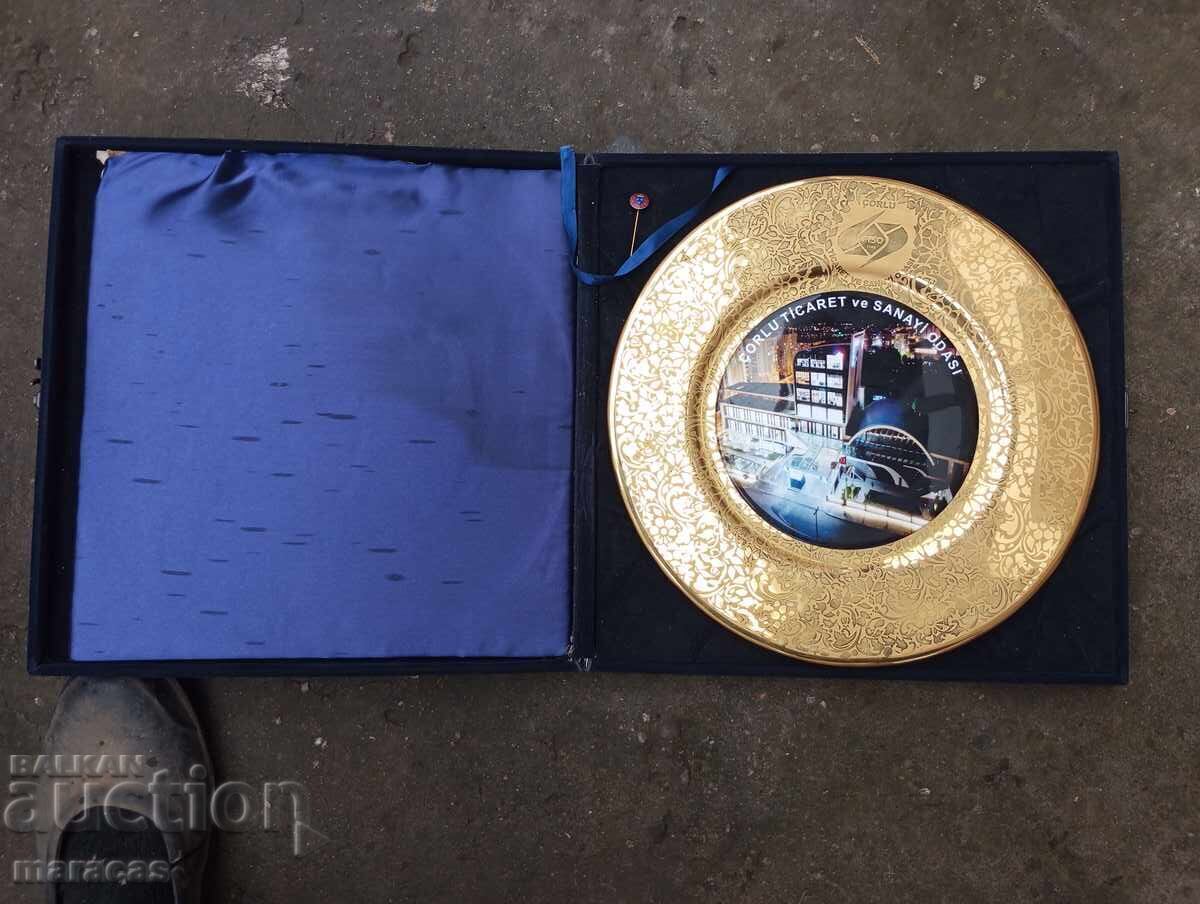 Farfurie turcească din porțelan Farfurie turcească din porțelan