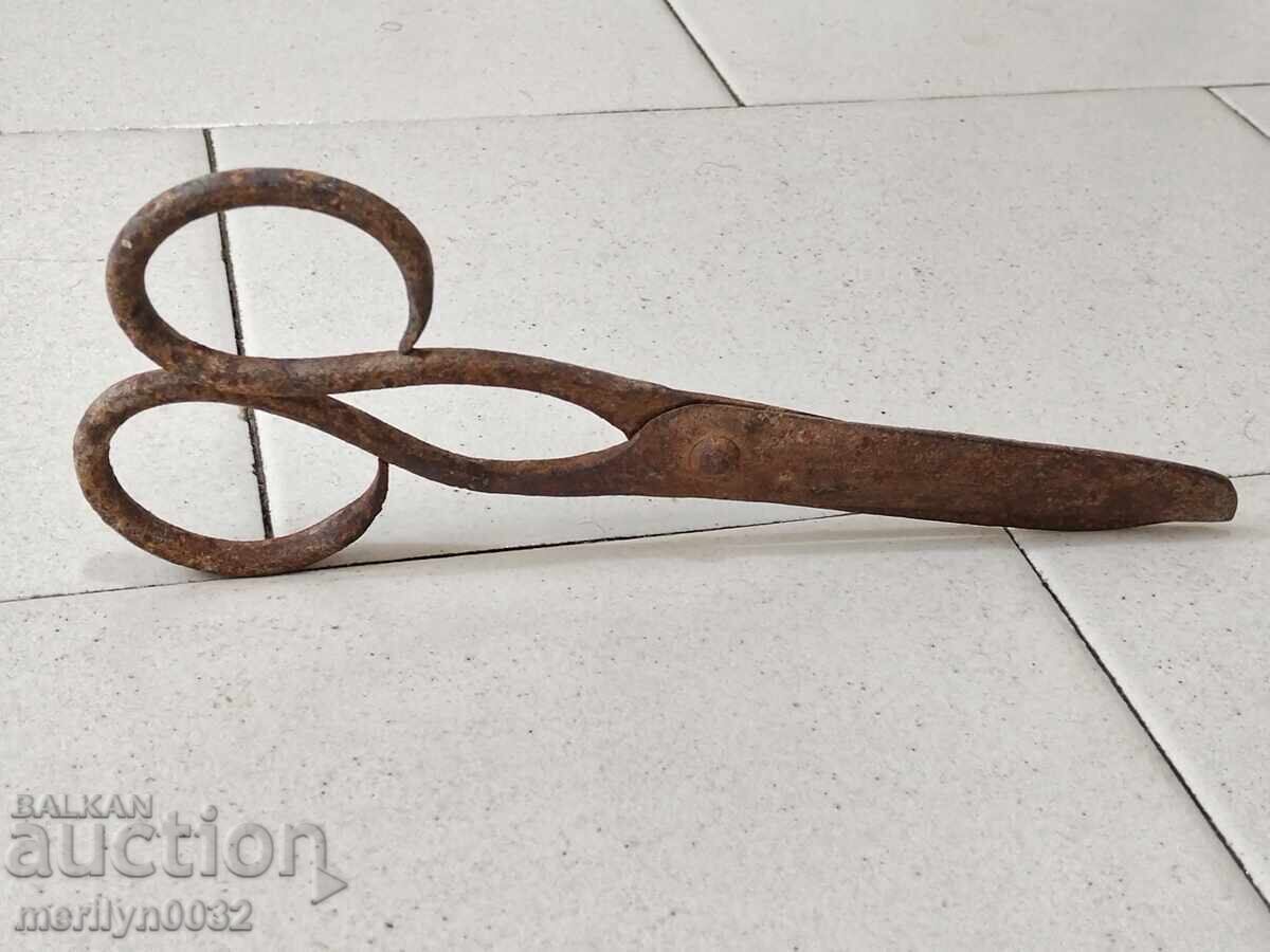 Forged scissors old scissors wrought iron with price 42.00 BGN | € 21.47 Forged scissors old scissors wrought iron with price 42.00 BGN | € 21.47