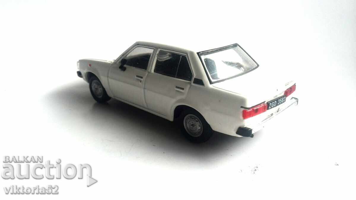 Toyota Corolla E70 - 5