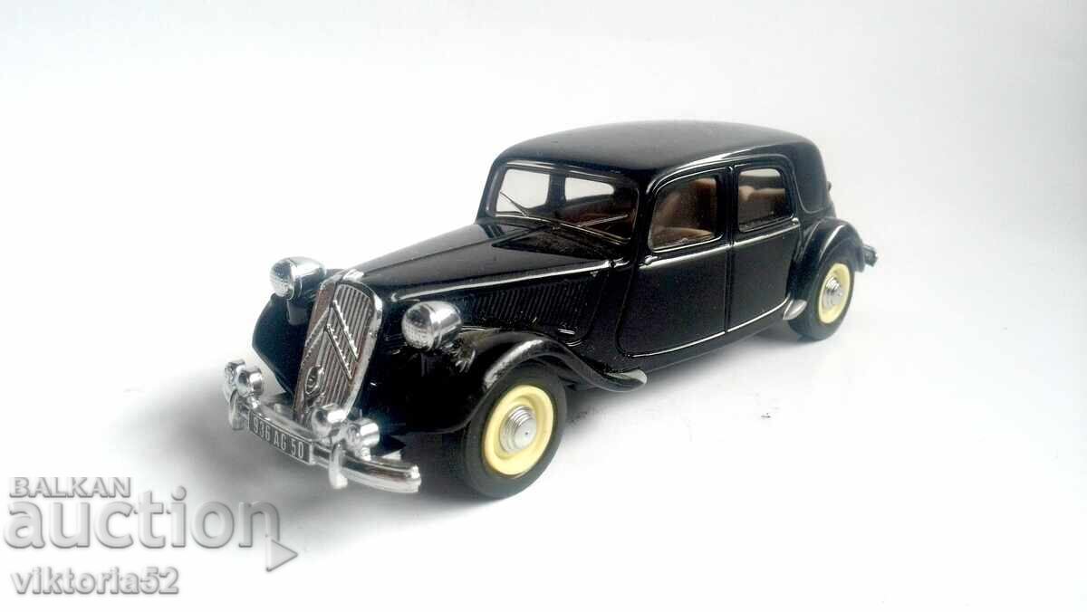 Dinky Diecast DY-22 1952 CITROEN CAR 1:43 - 7 Dinky Diecast DY-22 1952 CITROEN CAR 1:43 - 7