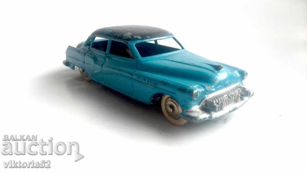 Dinky Toys Meccano 24V - Buick Roadmaster - France Dinky Toys Meccano 24V - Buick Roadmaster - France