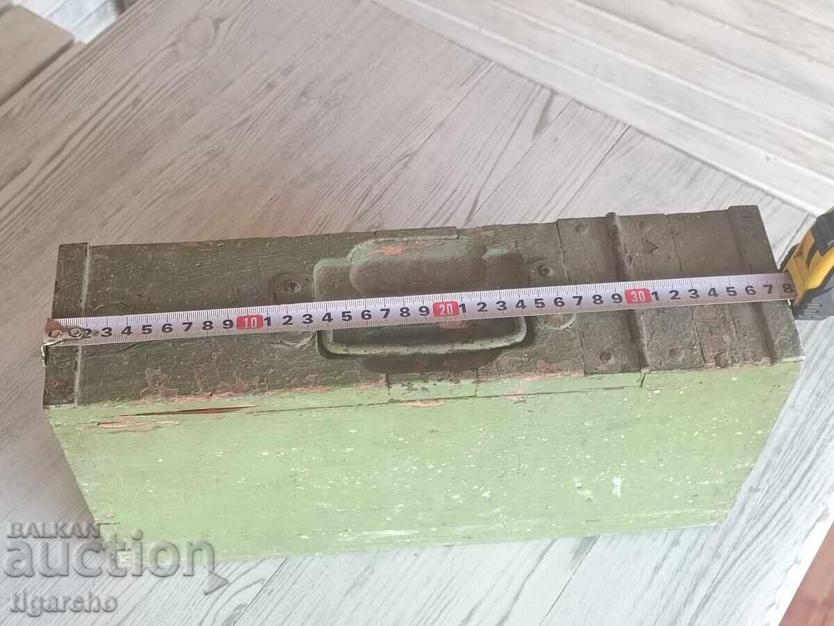 Old cartridge box - 6