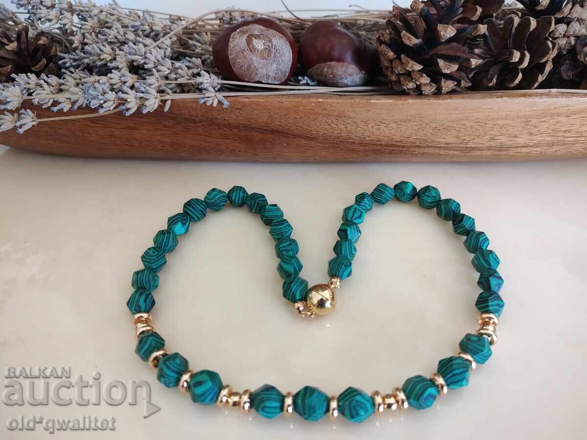 Beautiful necklace, elegant, stylish with price 197.00 BGN | € 100.72 Beautiful necklace, elegant, stylish with price 197.00 BGN | € 100.72