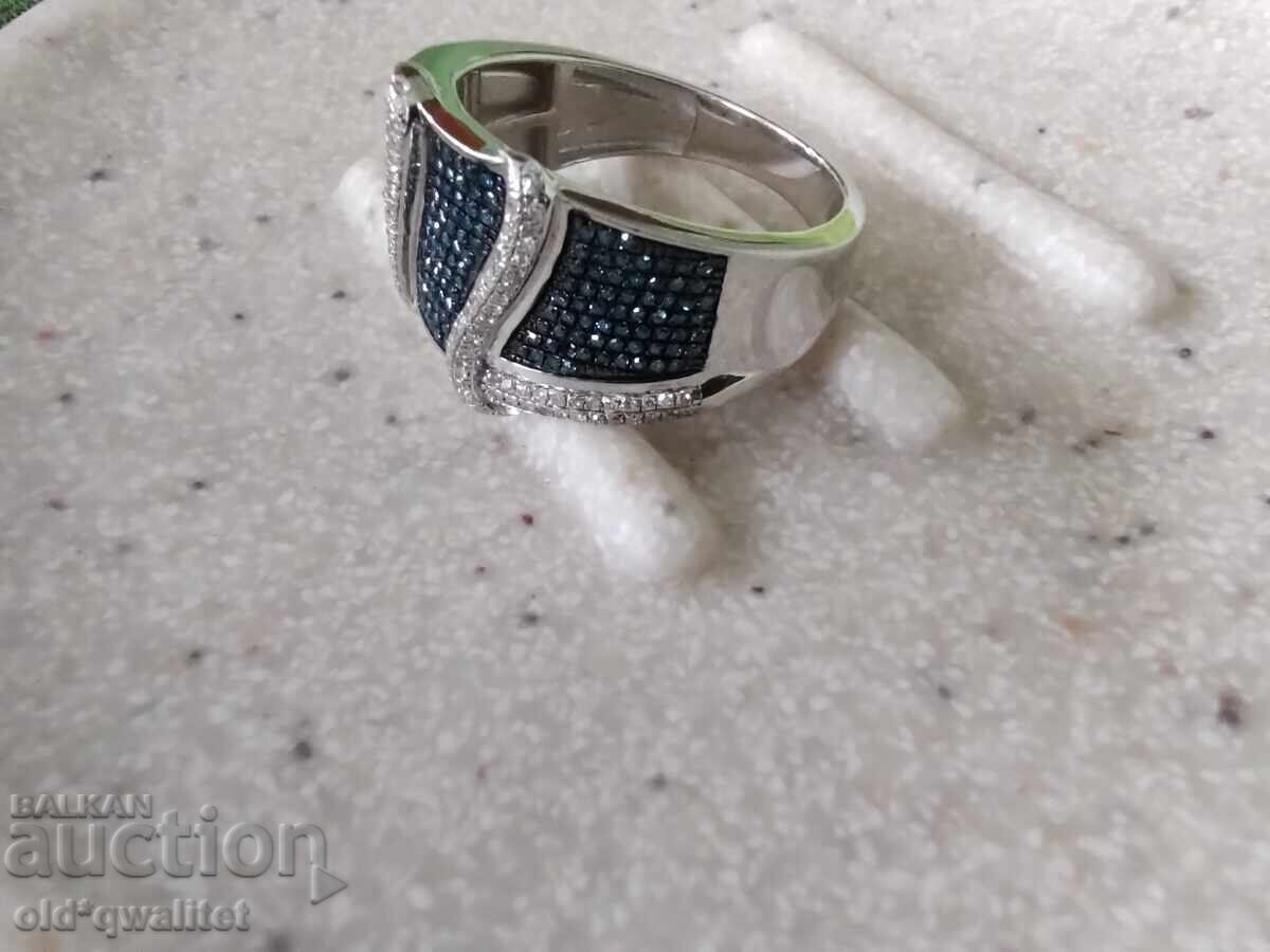 Licitație Inel de argint cu diamante albastre