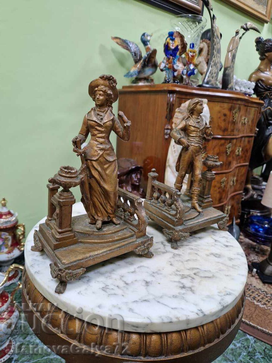 Livrarea Pereche de figurine din bronz franceze