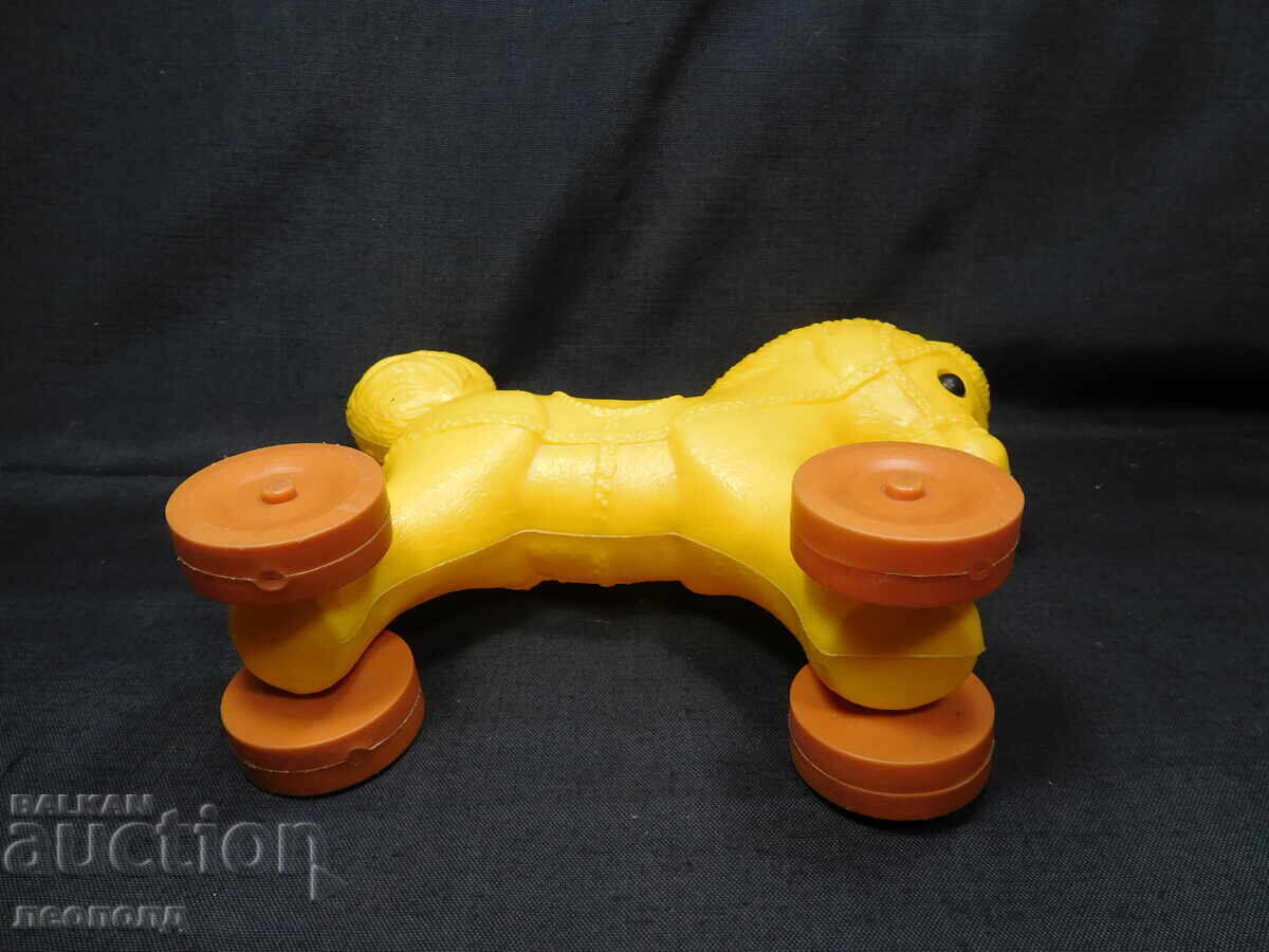 Delivery of OLD RETRO USSR PLASTIC TOY HORSE Delivery of OLD RETRO USSR PLASTIC TOY HORSE