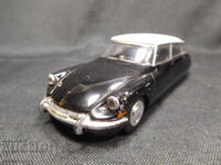 1/43 METAL CAR SCALE MODEL CITROEN DS DEL PRADO