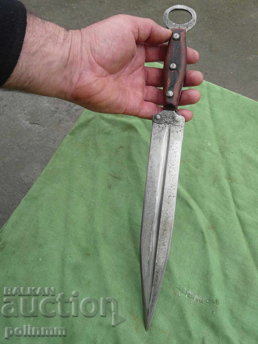 Delivery of Massive forged dagger - 170 Delivery of Massive forged dagger - 170