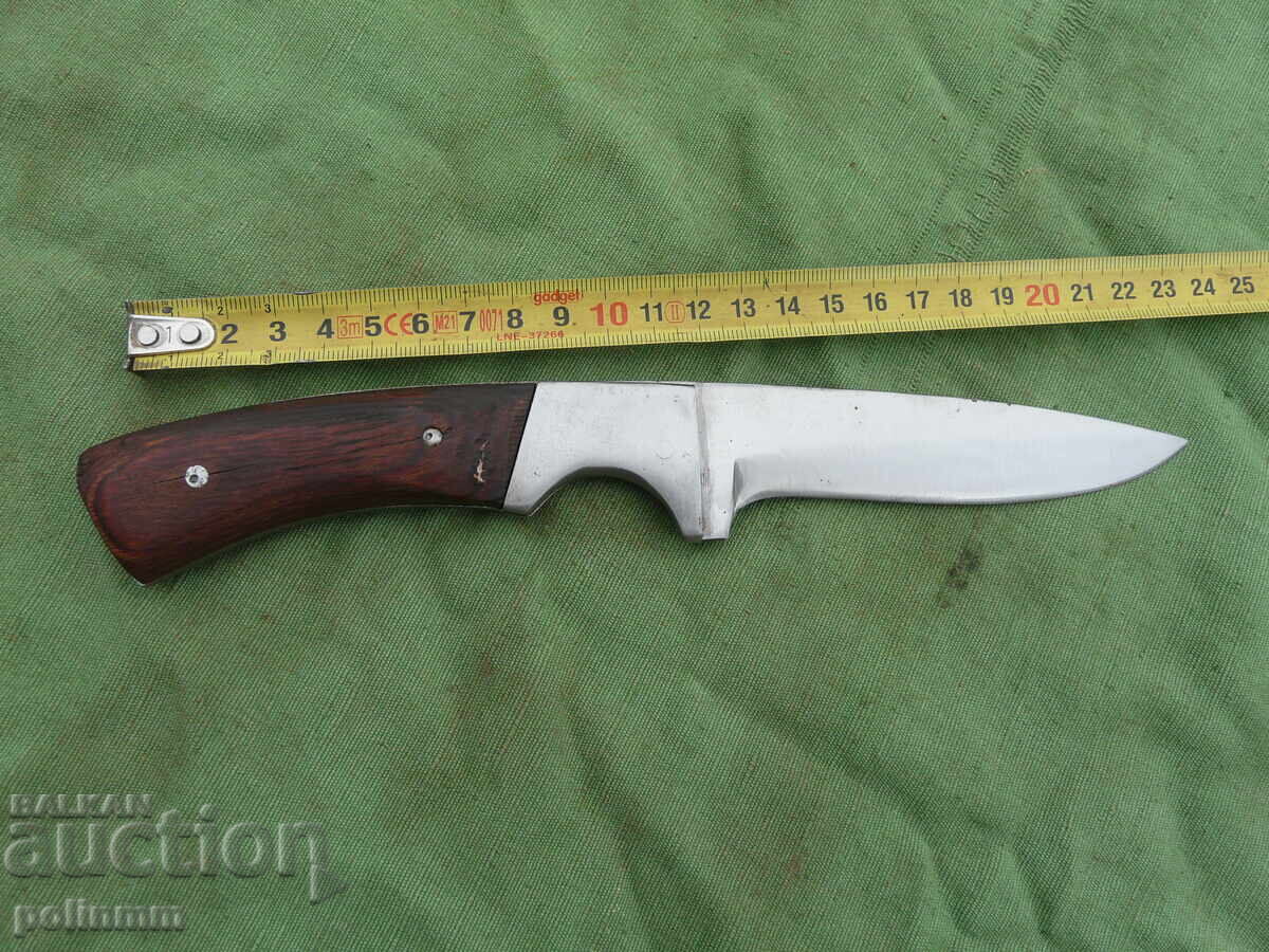 Cuțit de jupuit - 171 cu preț 40.00 BGN | € 20.45