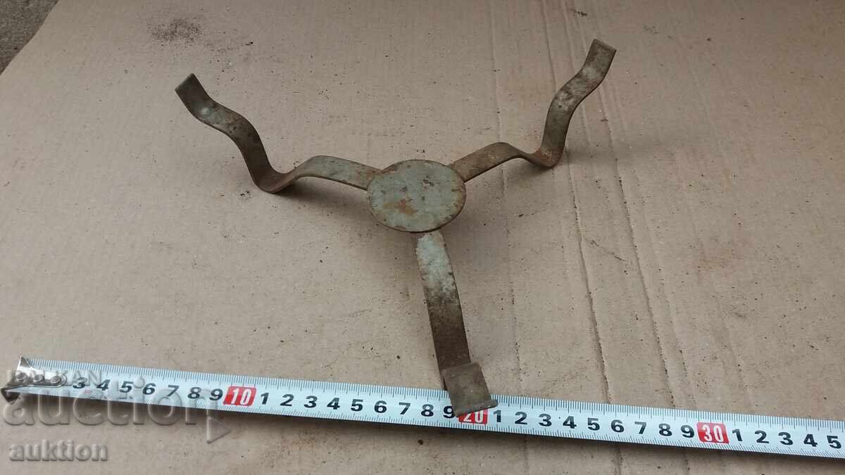 Licitație STUP VECHI DE METAL Licitație STUP VECHI DE METAL