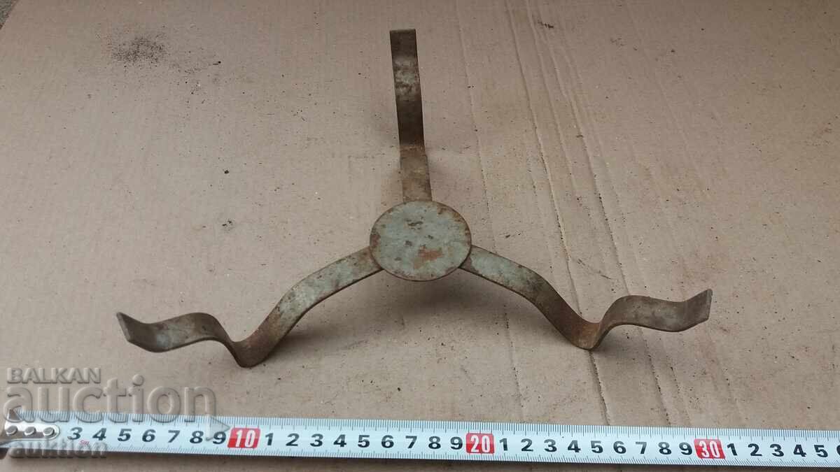 STUP VECHI DE METAL STUP VECHI DE METAL