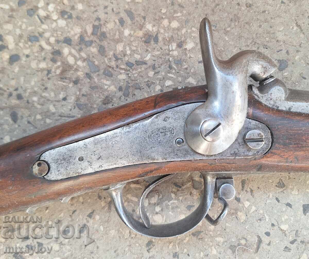 French capsule rifle with price € 799.99 | 1564.64 BGN