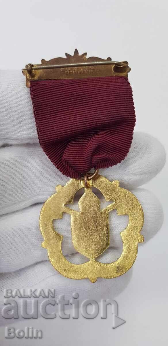 Колекционен Масонски медал,орден,знак 1954г. Англия, Лондон с цена € 40.00 | 78.23 лв.