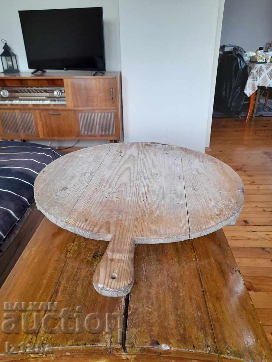 Old bread mixing board Old bread mixing board