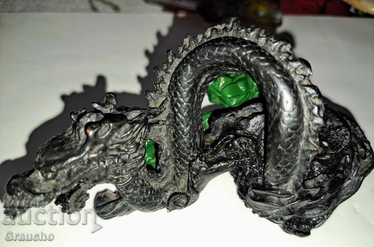 Delivery of Two handmade dragons for wealth and success