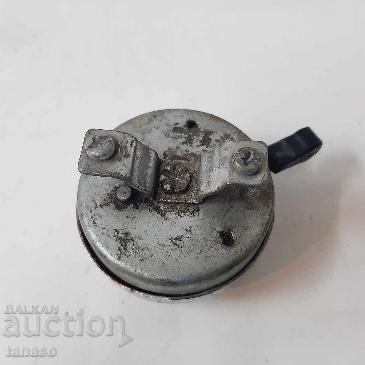 Доставка на Стар звънец за колело(1.3) Доставка на Стар звънец за колело(1.3)