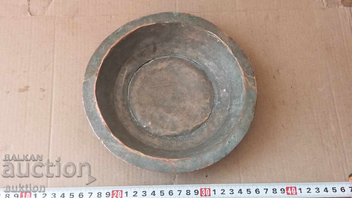Auction Forged Copper Pot, Bowl Tray Auction Forged Copper Pot, Bowl Tray