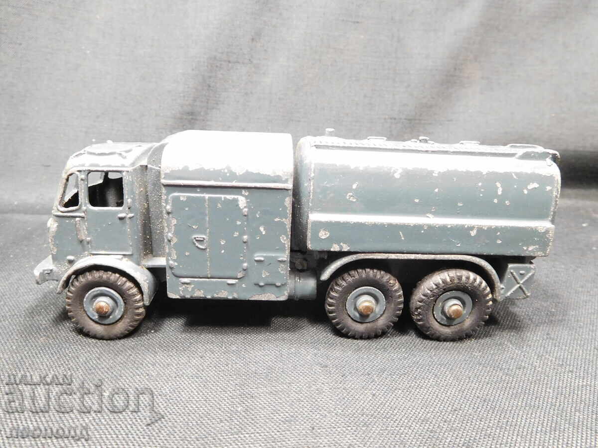 OLD RETRO METAL CAR MILITARY TRUCK DINKY SUPERTOYS with price 40.00 BGN | € 20.45 OLD RETRO METAL CAR MILITARY TRUCK DINKY SUPERTOYS with price 40.00 BGN | € 20.45