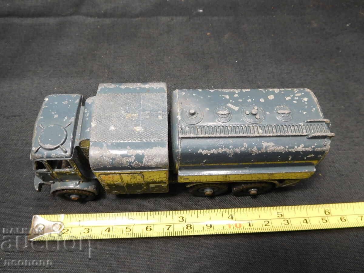 OLD RETRO METAL CAR MILITARY TRUCK DINKY SUPERTOYS - 7 OLD RETRO METAL CAR MILITARY TRUCK DINKY SUPERTOYS - 7