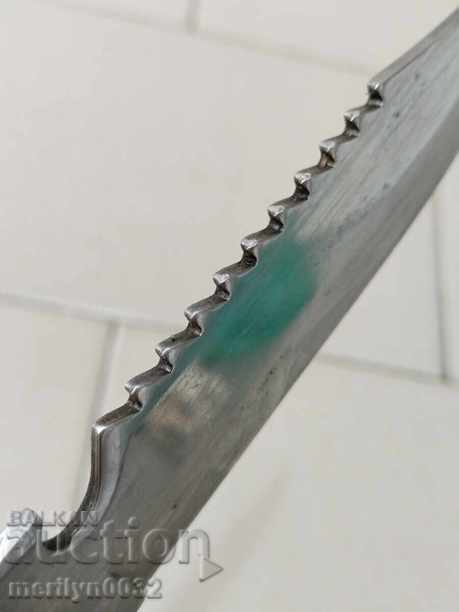 Delivery of Tourist knife with sheath Delivery of Tourist knife with sheath