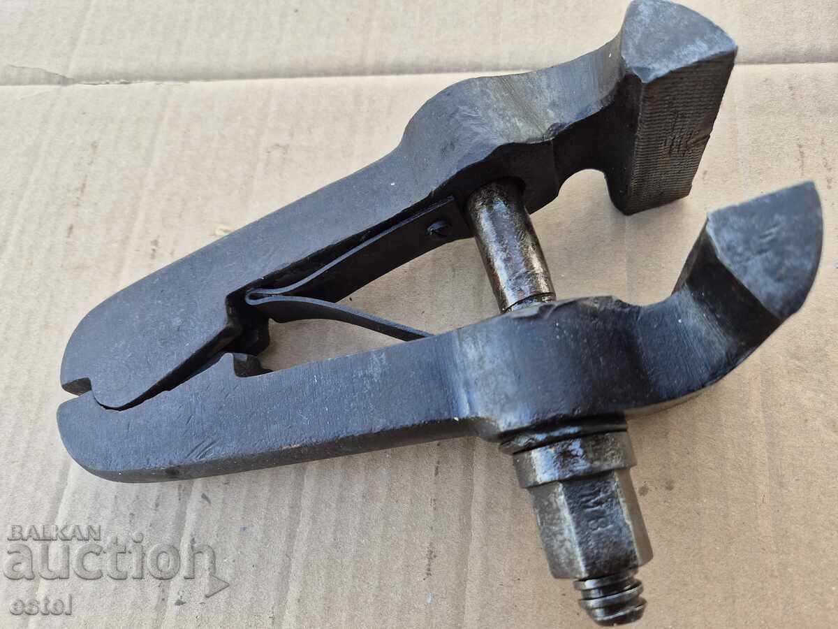Clește mare de forjă, menghină - Germany Clește mare de forjă, menghină - Germany