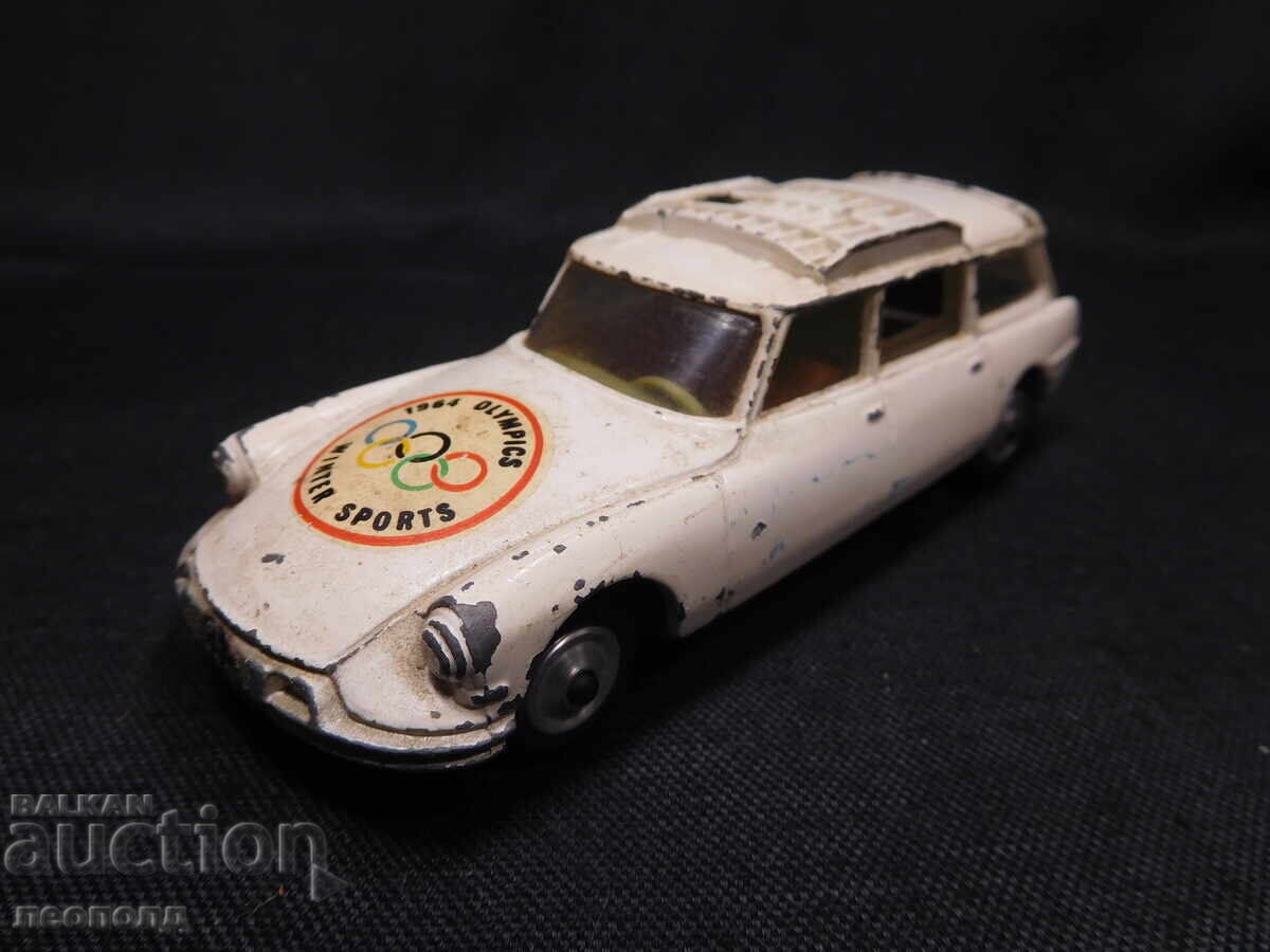 VECHE CĂRUȚĂ METALICĂ RETRO CITROEN SAFARI CORGI TOYS