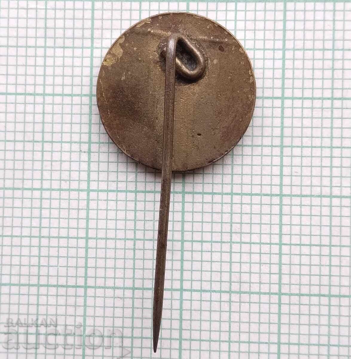 Auction 18692 Polygraph Reprotechnik Leipzig GDR - enamel Auction 18692 Polygraph Reprotechnik Leipzig GDR - enamel